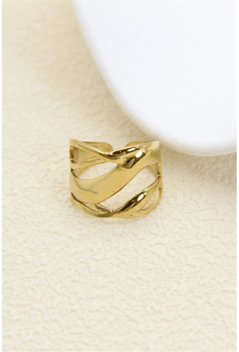 Bague design entrelacée dorée – Acier inoxydable